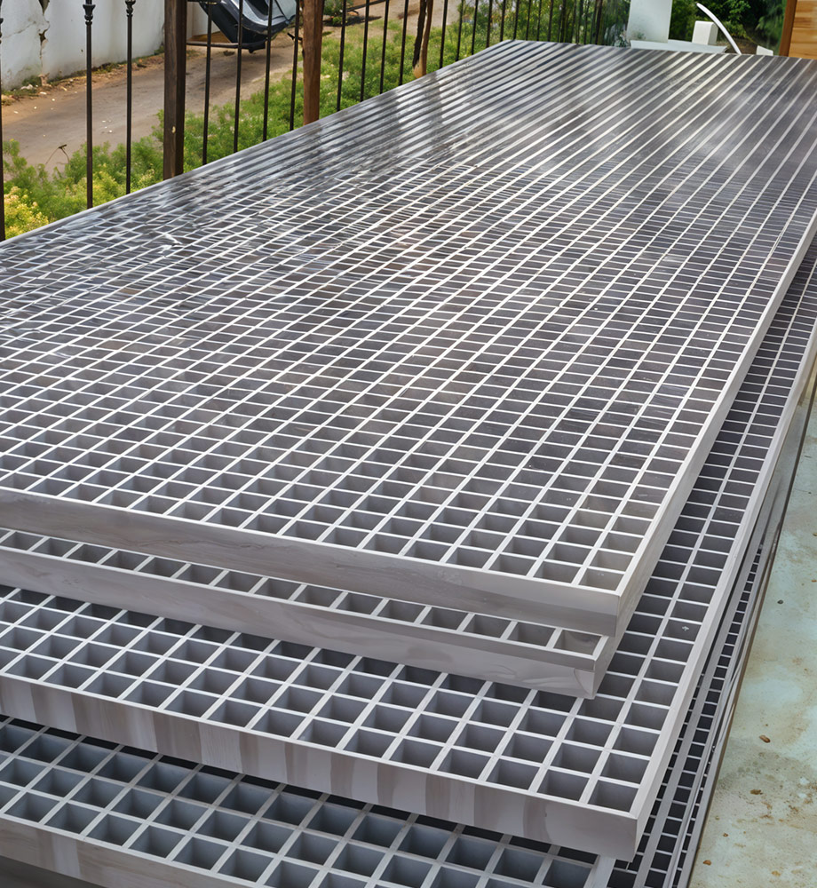 Moulded Grating